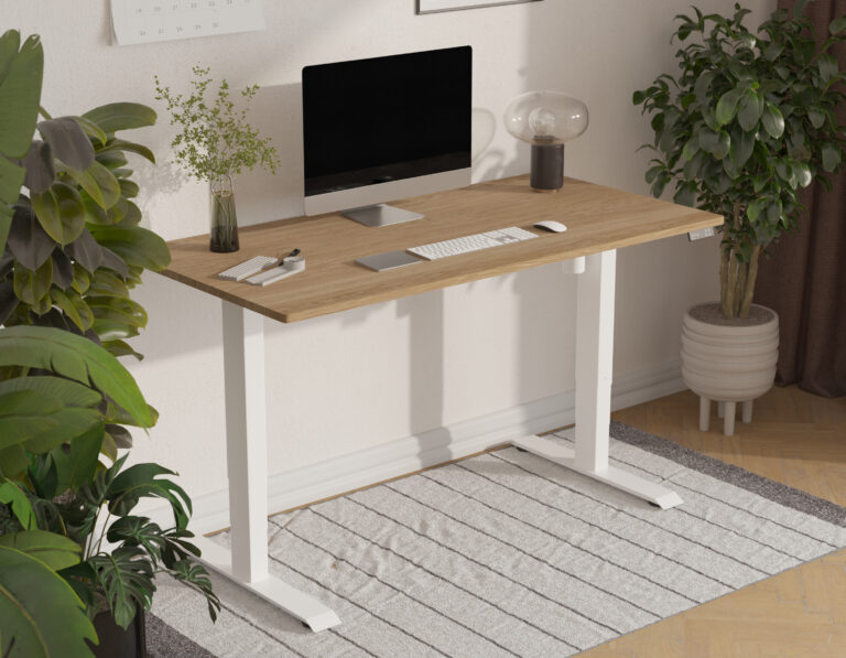 Houten elektrisch zit-sta bureau