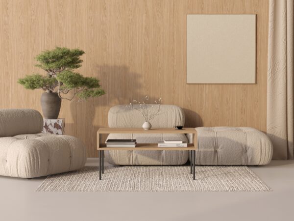 Lage houten salontafel met metalen poten