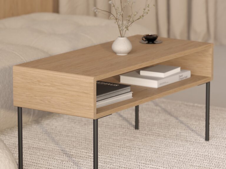 Lage houten salontafel met metalen poten