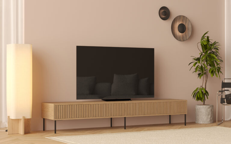 Modern eiken tv-meubel met eiken lattenfronten, storage en metal poten, 240 cm